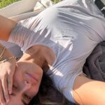 Daniela Calle Instagram - En la 1, 2 y 3 definitivamente ella sabe quién es la de los premios y los besos😍

4 y 5 nuestro segundo día de concurso juntas, y como se dan cuenta le gusta saltar más grande: la amo, es wow❤️‍🔥

Y los videos: las dos, contentas.