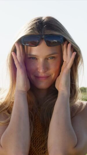 Bar Refaeli Instagram - 