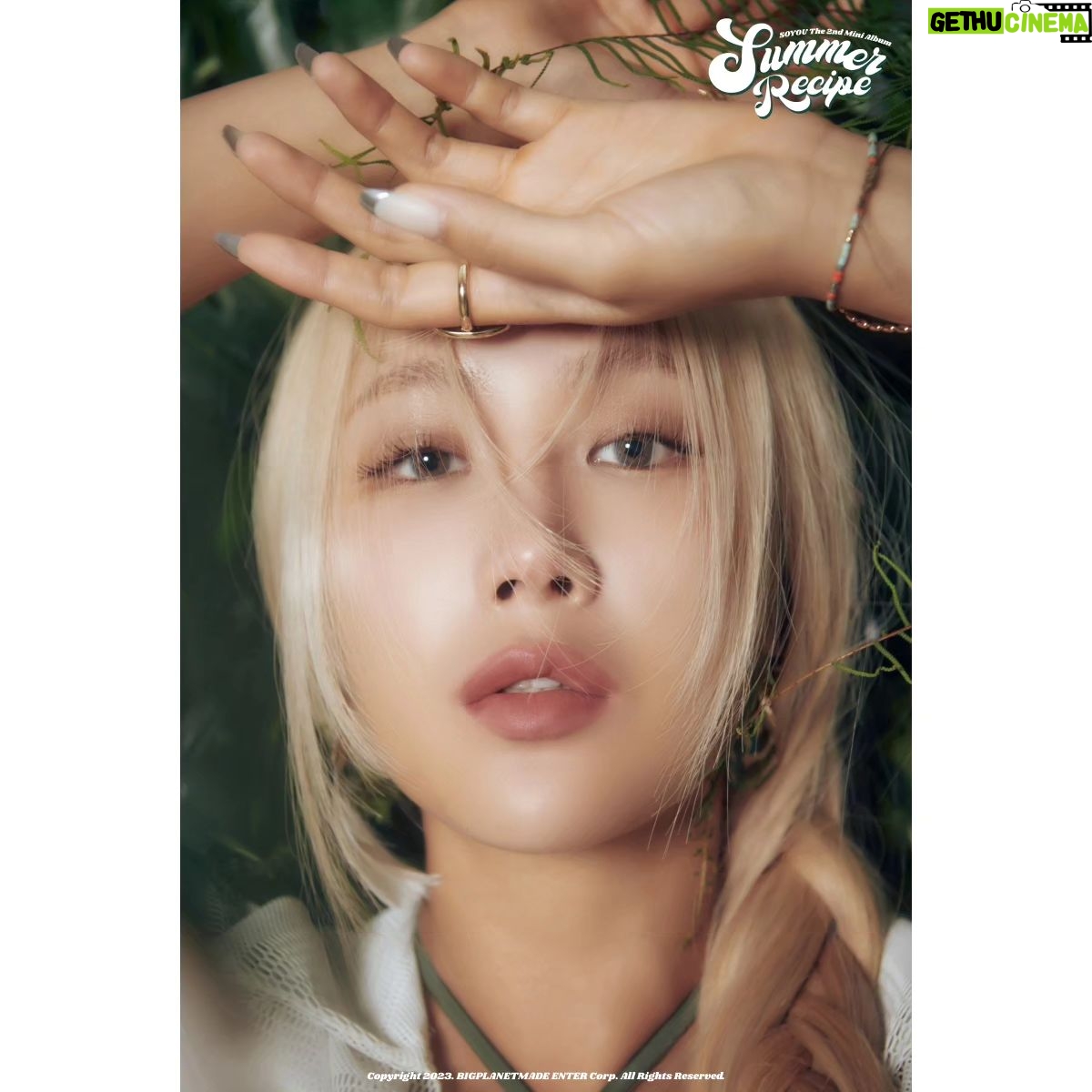 Soyou - 45.3K Likes - 소유 (SOYOU) The 2nd Mini Album
'Summer Recipe'
Concept Photo 3 (Chillax ver.)
2023. 7. 26. 6PM (KST)
#소유 #SOYOU @soooo_you
#SummerRecipe
#BPM #BigPlanetMade