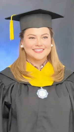 Karla Estrada Instagram - To GOD be the Glory🙏🏻

Develop a passion in Learning, 
You will never cease to grow. 

Thank you ETEEAP 
(Expanded Tertiary Equivalency and Accreditation Program. 
Sa napakagandang pagkakataon na ito na maisakatuparan ang pangarap ng katulad ko at ng nakararami na makapag tapos ng kolehiyo! 

Congratulations sa lahat ng aking mga
nakasabayan sa pagtatapos sa kursong 
Bachelor of Science in Office Administration.
 
#philippinechristianuniversity 
#edukasyonparasalahat