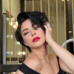 Merve Boluğur Instagram - ❤️