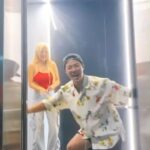 Soyou Instagram - 💃동네 친구와도 신나게 ALOHA~🕺 with #강남 @kangkangnam #소유 #SOYOU #ALOHA #알로하 #ALOHAchallenge #알로하챌린지