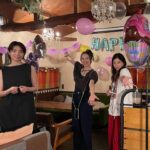 Asami Mizukawa Instagram - ありがとう💐其のニ
①1人で撮ってる！急に入ってこないで！
②③④⑤あんたの方がブレてないのなんで！
⑥⑦飾り付け隊のおばさん達💜ありがとね🥹嬉しい🥹
⑧どこの距離から撮ってんの！やめて！
🫶🏻🫶🏻🫶🏻