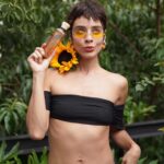 Esmeralda Pimentel Instagram – NO HAY NOCHE SIN ESTRELLAS
NI VERANO SIN VERBENA. 

@adolfodominguezofficial 
#AdolfoDominguezPerfumes
#VerbenaNuevaEdicionLimitada 
🧡💐🌻🍃☀️

(Aplausos a mi madre que ayer descubrió que tiene alto talento pa’ tomar foticos. He aquí las que no quedaron fuera de foco 😂🤭🫶🏼)

📸: @murguiaesmeralda