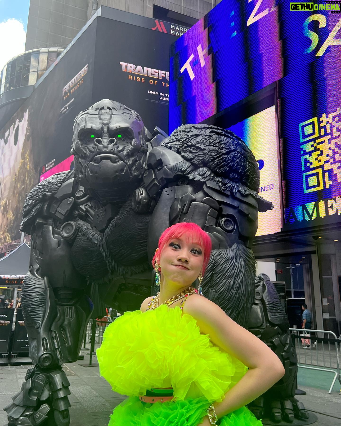 Riisa Naka Instagram - TOMORROW 🦍🤖🏎🗽🪐💫🇯🇵
8/4 COME OUT 🔥
#transformers
#トランスフォーマービースト覚醒
@transformersmovie
@paramount_japan