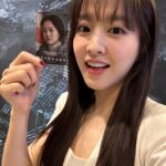 Park Bo-young Instagram – 8월 9일 개봉 #콘크리트유토피아 #명화