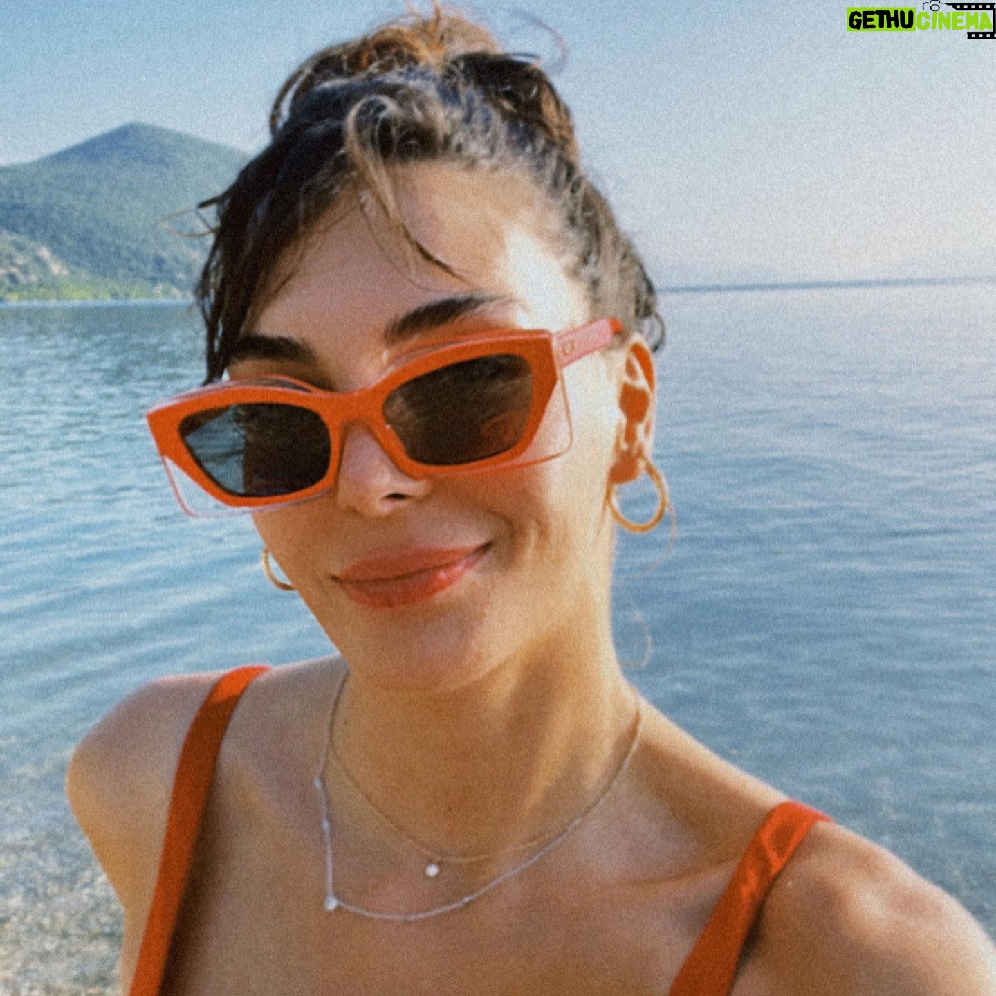 Ebru Şahin Instagram - Balkanlardan gelen baklava börek rüzgarının etkisi altında kaldığım o tatil
#tb