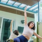 Jennylyn Mercado Instagram – Let’s get moving 🤸
#pilates #stretching @lotusactivewear