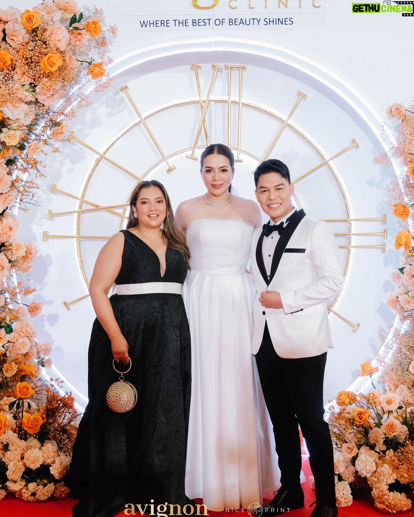 Julia Montes - 88.4K Likes - So proud of @avignonclinic @christophercachuela @sy.benedict ❤️❤️❤️