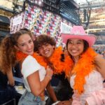 Sofie Dossi Instagram - I don’t know bout you but I’m feeling 22💜 Thank you @instagram for the best time ever @taylorswift #LATSTheErasTour #TSTheErasTour