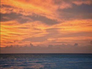 Fan Bingbing Instagram - Sunset by the beach.
