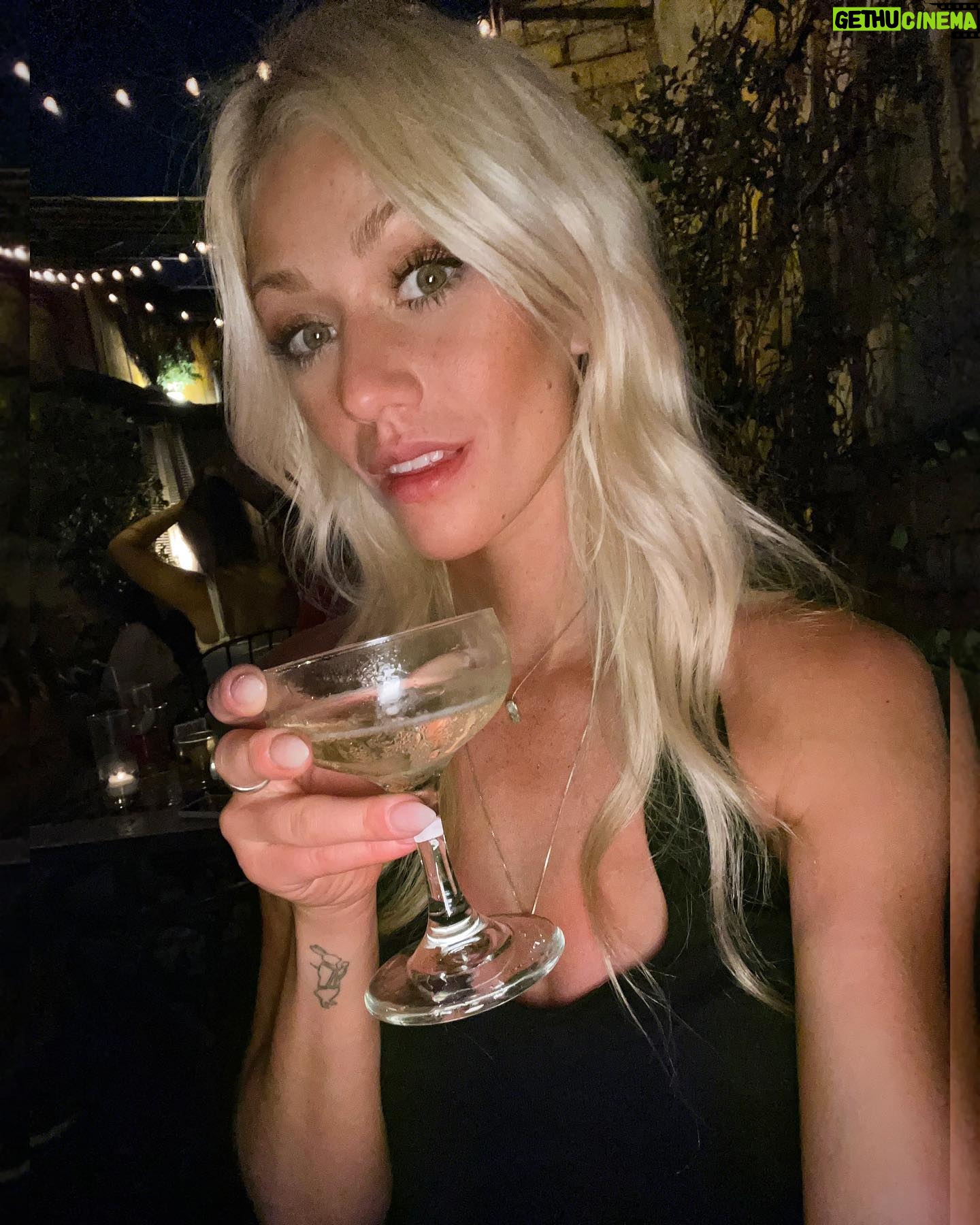 Katherine McNamara Instagram - Cheers to the freakin weekend! Happy #ProseccoDay! 🥂🍾