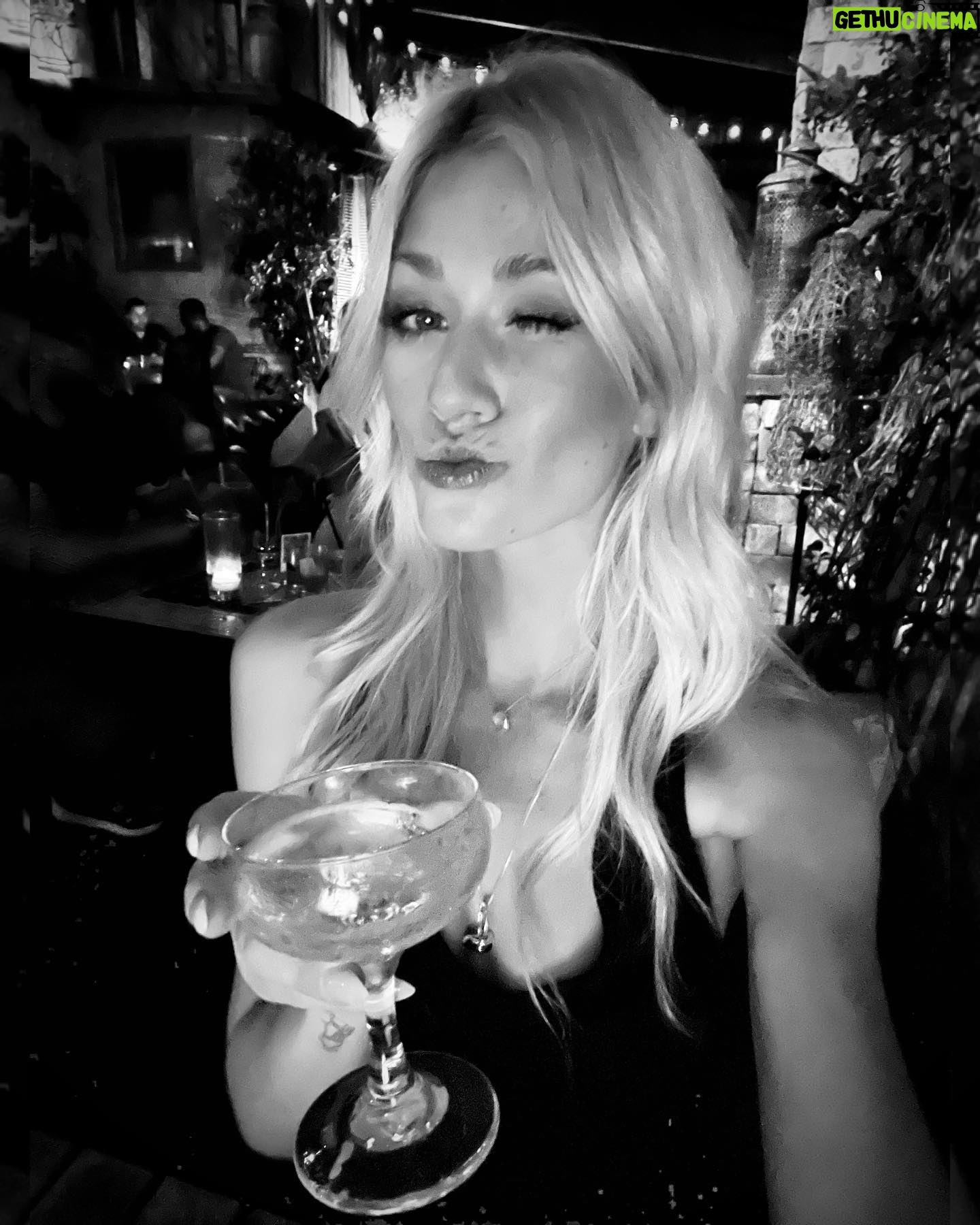 Katherine McNamara Instagram - Cheers to the freakin weekend! Happy #ProseccoDay! 🥂🍾