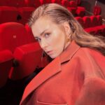 Anna-Maria Sieklucka Instagram - Teatr.
Moje serce.
Moje spełnienie.
Moja pasja.
Mój oddech.
Każde przygotowanie roli.
Każda próba. 
Godziny spędzone na nauce tekstu.
Zawsze wtedy czuję, jakby czas się zatrzymał.
Chwilo trwaj.
Jestem.

Nie mogę doczekać się aż spotkam się z Wami ponownie.

„BONOBO” już od 16.09.2023.
.
.
.
#art #role #performance #theater #actress #actresslife #mylove #artist #artistic #artismylife #passion