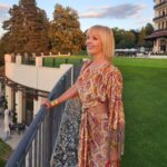Valeriya Instagram - Фото глазами сына @artemynik ❤️🙏. Так приятно, что он меня так видит, даже не смогла выбрать лучшее— выставила все, что снял.😁📸 @boutique_no7
