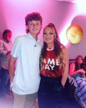 Maci Bookout Instagram - Ask Benny to help pick the caption: “IDK” 🤷🏼‍♀️😅 

He’s lucky he’s cute! #teenagers 
#bennybaby #teenmomreunion 

👚 @barndoorboutique_tn 
💎 @plugsbyemma 
💇🏼‍♀️ @hairby_a.shani 
💄 @kristibeauties 
👩‍👦 @bentleycedwards
