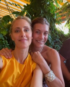 Kate Walsh Instagram - Coast to coast with my soul sister 💕 @katewalsh