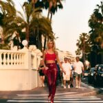 Poppy Delevingne Instagram – New cover & editorial for @instylegermany shot amongst the chaos of Cannes… ❤️🩷

Photographer ~ @philippevogelenzang 
Stylist ~ @lynnsstyle 
Make Up ~ @tobimakeup 
Hair ~ @philippverheyen 
Fashion Assistant ~ @maraluisa.lettieri