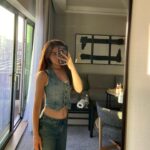 Anna Cathcart Instagram – turns out london is a great place for self reflection