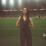 Caterina Scorsone Instagram - Magic night at the @weareangelcity @olreign game. Women’s sports is where the fun is happening. #community 🫶🏻