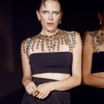 Karla Souza Instagram - En la presentación de Extravagant Wonder de @swarovski 

Runway piece @swarovski
Look @dior
Stylist @danireyesoficial 
Makeup @salvadorgonzalezmakeup 
Hair @ernestovargashair
PR @el_lanco @anacarime
Photos @alexsalinasg