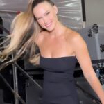 Bar Refaeli Instagram -