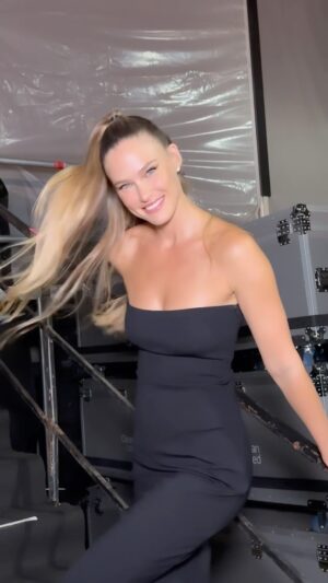 Bar Refaeli Instagram - 