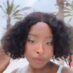 Amanda Gorman Instagram - Look around everybody on mute 👸🏿🐝