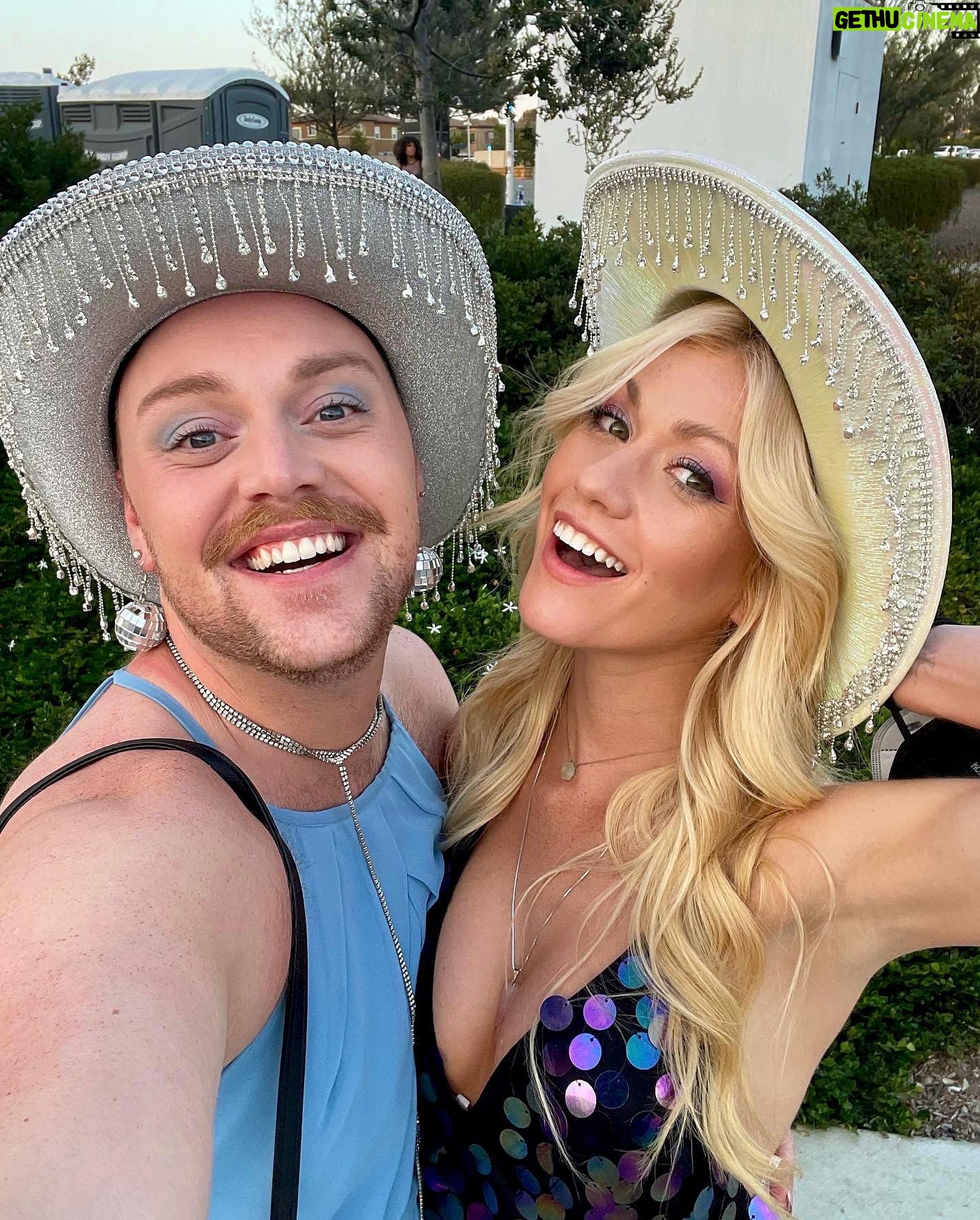 Katherine McNamara Instagram - Took my Virgo queen @jaykeworkman to see πππ Virgo queen @Beyonce on her birthday. π π π§ What. A. Show. What. A. Woman. What. An. Artist. #RenaissanceTour #VirgoSeason Alsoβ¦ DIANA ROSS!!!