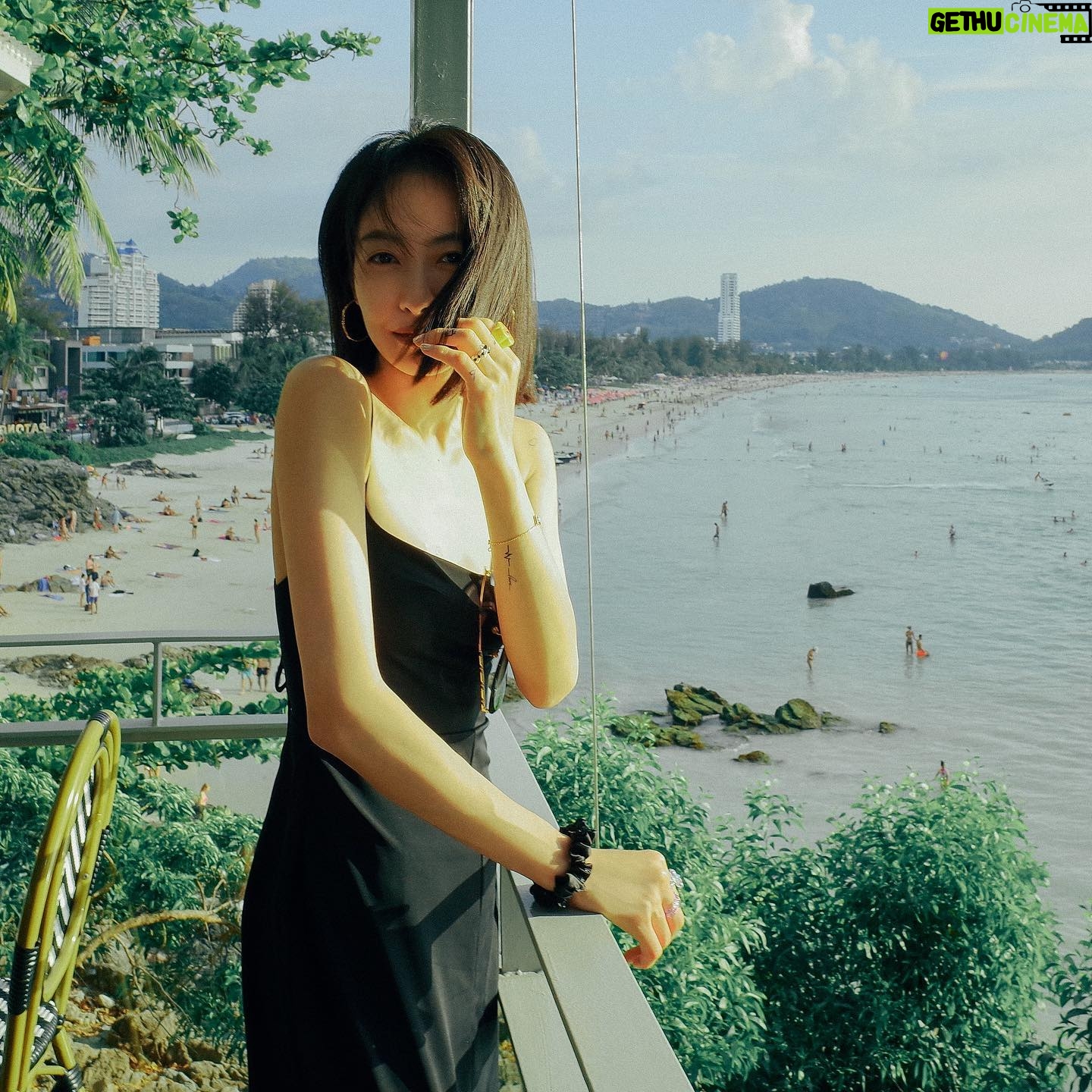 Victoria Song - 140K Likes - #14周年快乐 🎊
#14주년 축하해 🥳
#에프엑스