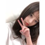 Mio Imada Instagram - *
昨日のTGCありがとうございました💃
幸せな時間でございました〜♡
昨日のヘアメイクがかわいくて👶🏻
@tokachaan 
きいろとネイビーとオレンジ🧡
