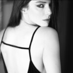Merve Boluğur Instagram -