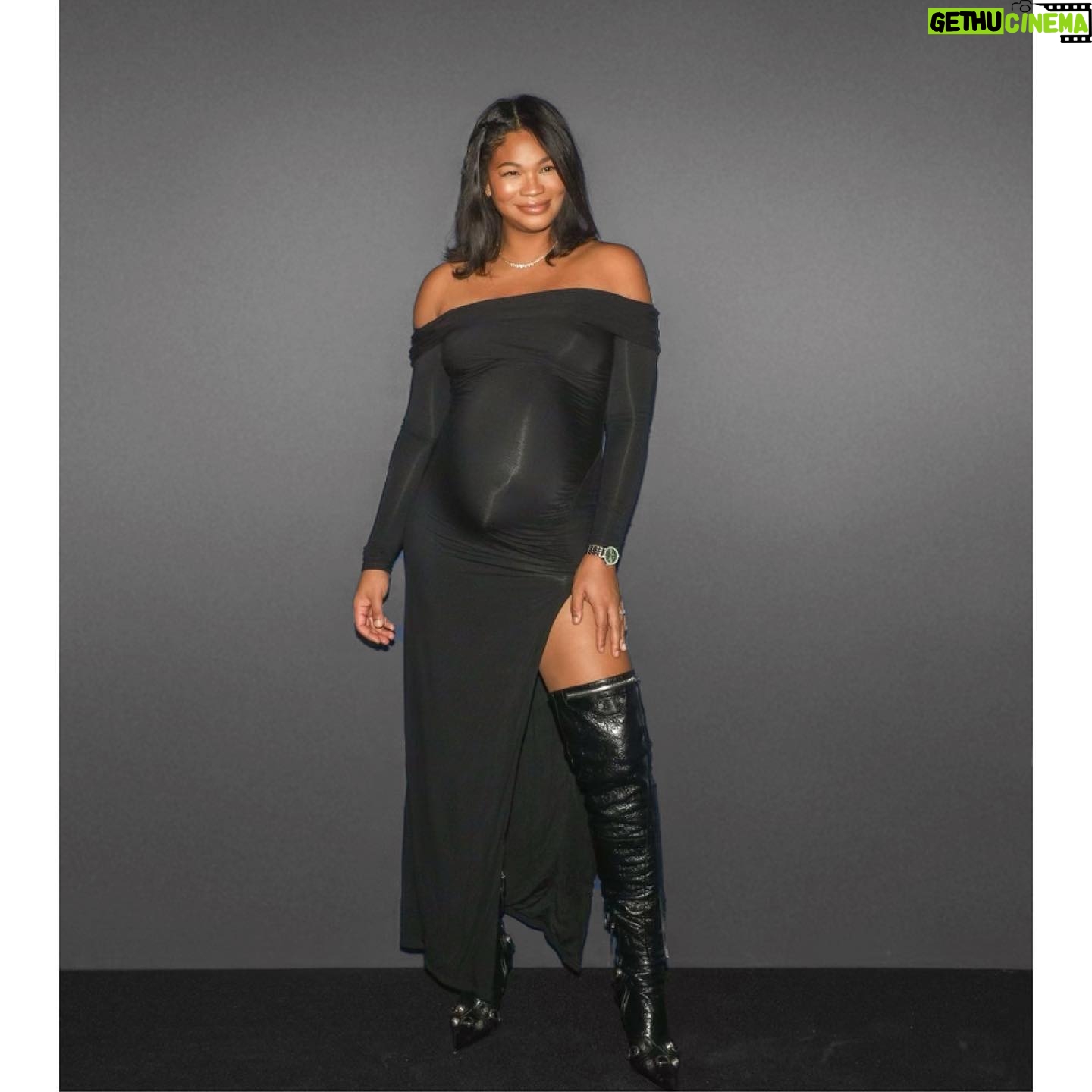 Chanel Iman Instagram - Always a great time in the city for New York Fashion Week @breitling #forthejourney ⌚️