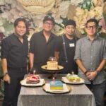 Erra Fazira Instagram - Happy Birthday sahabat yang ku anggap sebahagian dr keluarga.. 😍 Moga Allah sentiasa merahmati urusan kalian.. semoga kebahagiaan dan kejayaan menjadi milik kalian didunia dan akhirat.. amiiinnnn .. 
.
Happy Birthday @hhud  Wishing u another rocking birthday for a rockin athlete guy!! 💪🏻 .. .

Happy belated birthday adikku @firdaus_faizal84 .. Angin tak ada tapi mcm ribut 😆 itulah adikku sorg ni! 🤣 Moga sentiasa ditingkatkan iman, bertambah matang dan kuat semangat dalam meniti liku2 hidup.. Saya doakan awak menjadi insan yg soleh dan hebat didunia dan akhirat. 🤲🏻 .
.
@makeupbydeqsha Happy belated birthday adinda deqsha yg berseni hidupnya.. Masa berlalu kita sering diuji.. Suka ada dukanya, atas ada bawahnya.. ketawa ada tangisnya dan  moment2 itu pernah kita lalui bersama.. moga segala ini menjadikan kita lebih dewasa dan positif dlm menghadapi hari mendatang. Daku doakan moga setiap langkah dan urusan menjadi ibadah dan kebaikkan didunia dan akhirat buat mu 🤲🏻 .
.
Happy belated birthday @sharendrarazak Adinda yg paling bongsu dan yg paling suka ke dapur 😁 Sebahagian harianku ada awak disisi.. yg pernah melihat turun naik graph emosi dan kehidupan saya.. saya doakan moga awak terus menjadi insan yg disenangi ramai, beroleh rezeki yg berkat dan beroleh ketenangan serta kejayaan didunia dan akhirat.. 🤲🏻 .
.
Sayang kalian dunia akhirat..