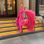 Jeannie Mai Instagram - You’re welcome NY, for my complimentary street cleaning 🩷