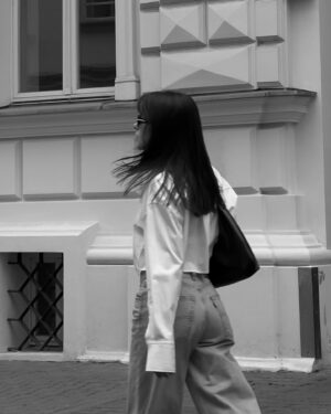 Anna-Maria Sieklucka Instagram - Can you define your style?
What do you consider when choosing clothes?
What do you pay attention to?
Do you follow what everyone else does? 
I already know so well who I am, what I like and what I feel good in.
And above all fashion is a growing field of self-expression for me.
.
.
.
#style #streetstyle #streetstyleinspo #casualstyle #casual
