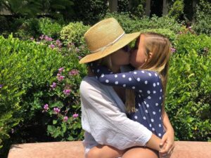 Jessica Capshaw Instagram - Summer lovin’ 💞