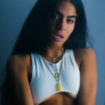 Jessie Reyez Instagram - WHAT is ur fav part of the jeans music video? 
Heist scene? Get away scene? Mug shot scene?
I might cut a whole video to ur fav part
Here’s the first
“The Jail” 
Link in bio
@miguel 
@erikjrojas