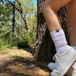 Fabiola Guajardo Instagram - Alo sneakers are back! 👟🌳
#alox01classic 
@aloyoga @alo