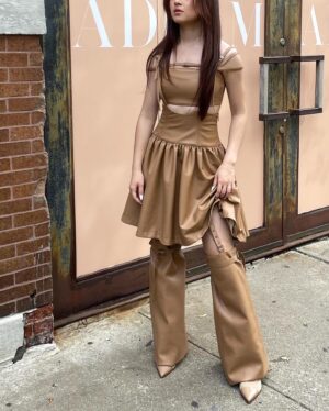 Anna Cathcart Instagram - a fashion show and a family reunion all in one🥹