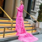 Jeannie Mai Instagram - You’re welcome NY, for my complimentary street cleaning 🩷