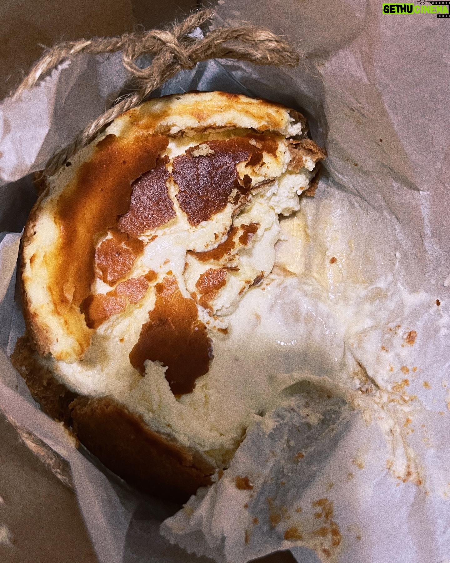 Clara Galle Instagram - ✨Basic gastronomía navarra✨