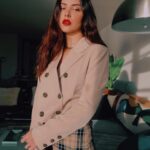Sheryl Rubio Instagram - Si yo fuera una estación del año, sería probablemente esta. Por fin se siente un respiro y brisas de Fall en New York 🫶🏻🍁✨🍂