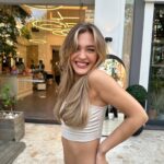 Melisa Döngel Instagram - saçlarımmm🫠🫠🫠🫠