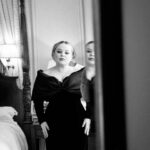 Nicola Coughlan Instagram - 🎩VOGUE WORLD🎩

Thank you Anna Wintour & @edward_enninful for having me at the snazziest party in town, and thank you @harris_reed for being a genius in this amazing look that I loved wearing so much, you and your team are magic 🖤

Also thank you @voguemagazine for coming to get ready with me @thesavoylondon and being a perfect guest, full video link in my bio ✨

Thank you thank you to the hardest working people whose talent I’m endlessly grateful for, Spielbergs one and all

Styled by @aimeecroysdill in custom @harris_reed, jewels by @tasaki_intl shoes by @louboutinworld 
Makeup by @neilyoungbeauty 
Hair by @halleybrisker 
Nails by @michelleclassnails 
Hotel pics by @iona.wolff 
Skin prep by @shanecooperclinic 
Tailoring by @courtiere_bernie 
Extra thanks to @drkarendoherty for loaning us your space suit (iykyk)
And thank you always to the best of the best @vrwpublicity
