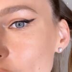 Bar Refaeli Instagram –