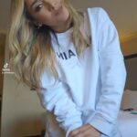 Sherlyn Instagram – Domingo sin bajon! #triplem