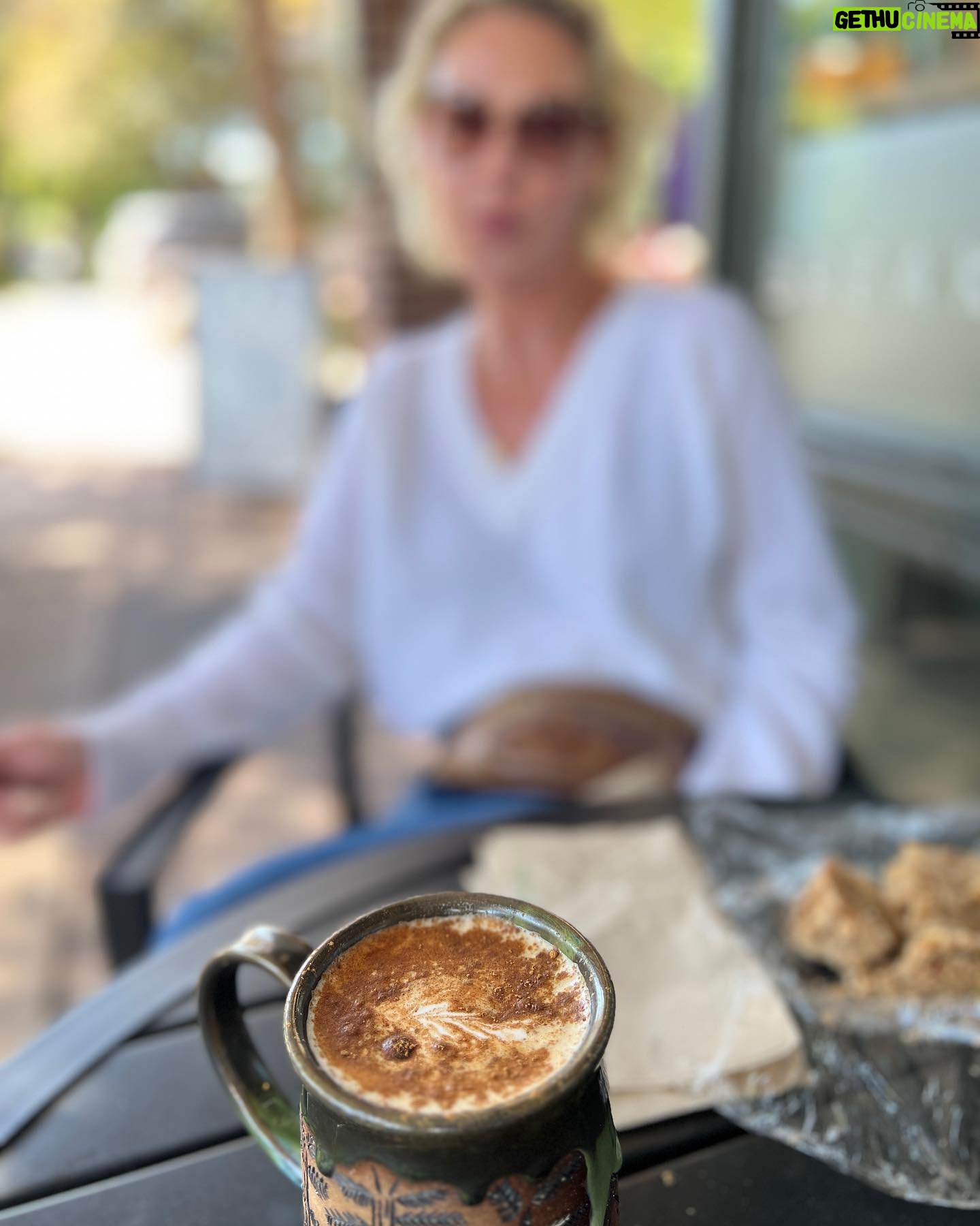 Katherine Heigl Instagram - @joshbkelley and I took our annual fall road trip to one of our favorite small towns. Fort Collins Co. It’s got such a great vibe and so many amazing shops and restaurants. So many beautiful bike trails and walking paths. It’s the perfect getaway for us to take a break from the real world and indulge each other and all our senses. I’ve become enamored with #junkjournals and am putting together a couple of spreads of our trip this quiet Sunday…thought I’d share. The actual photos are in the post as well if you’re interested…
PS Josh did not actually get arrested. We just happened to be eating at a table outside next to a parked cop car…I made him take that pic 😏