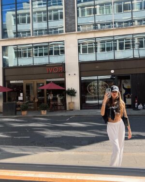 Dilan Çiçek Deniz Instagram - Life lately <3