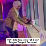 Erra Fazira Instagram - Mata tu macam sakit saja kan? Siapa yang jenis macam ni juga? Betul-betul kena sentiasa bersih 🙌🏻

#DuoSINAR 
#DuoSINARBersamaErraFazira
#TikTokSINAR